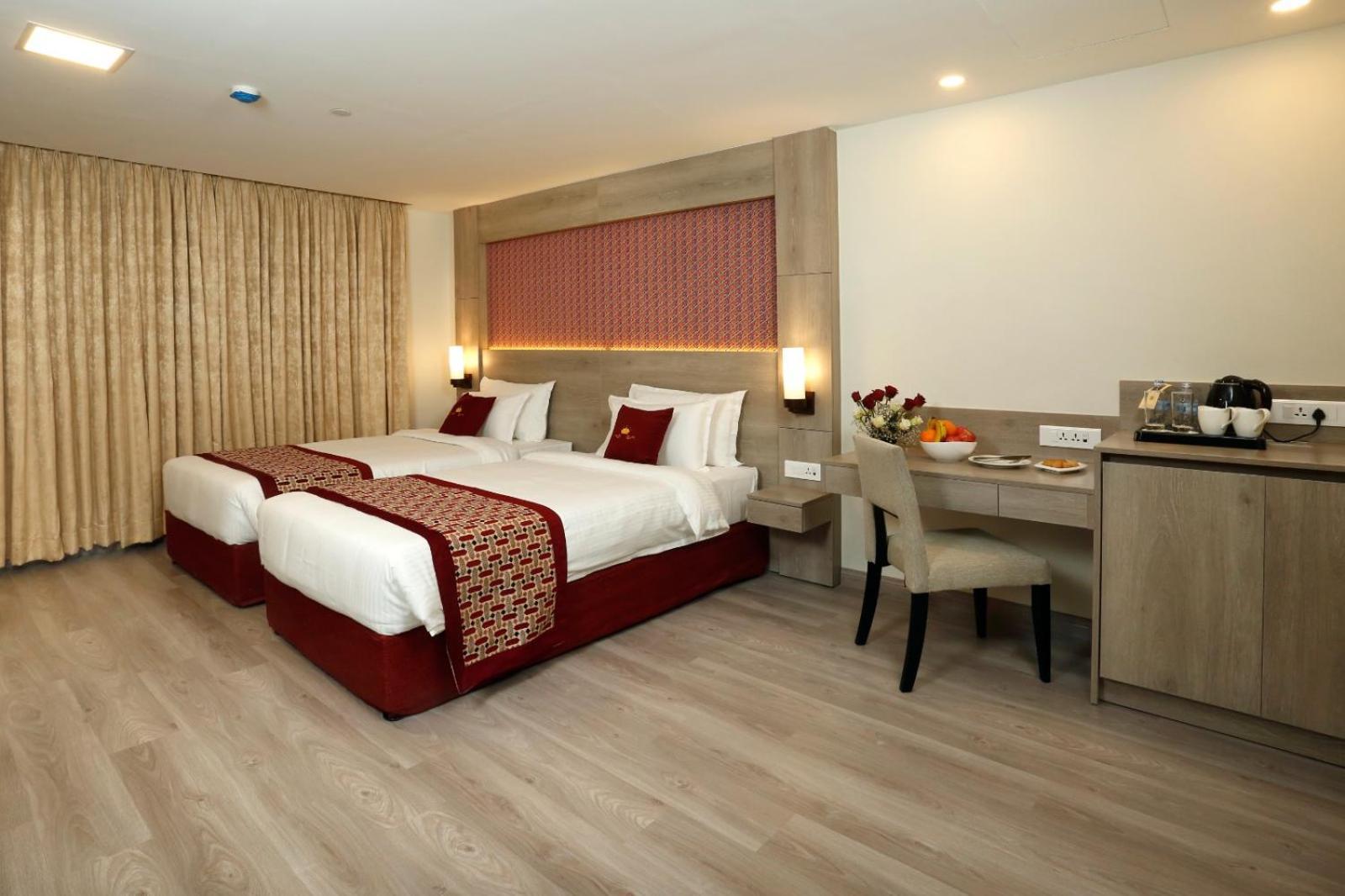 Hotel Crowne Imperial Kathmandu Exterior foto
