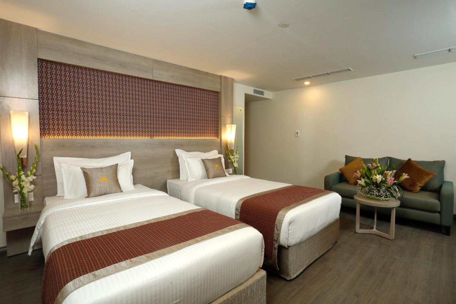 Hotel Crowne Imperial Kathmandu Exterior foto