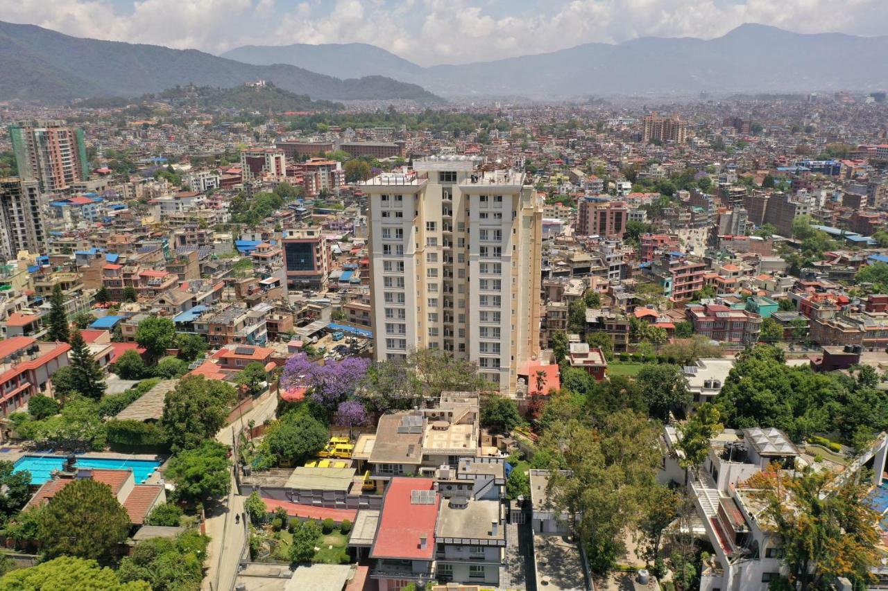 Hotel Crowne Imperial Kathmandu Exterior foto